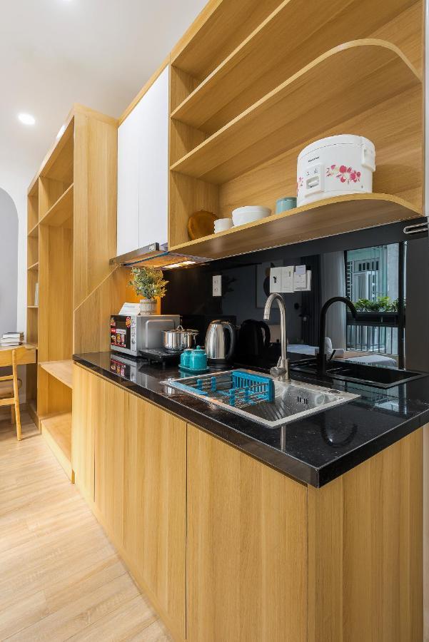 Cozrum Homes Ambera House โฮจิมินห์ซิตี้ ภายนอก รูปภาพ